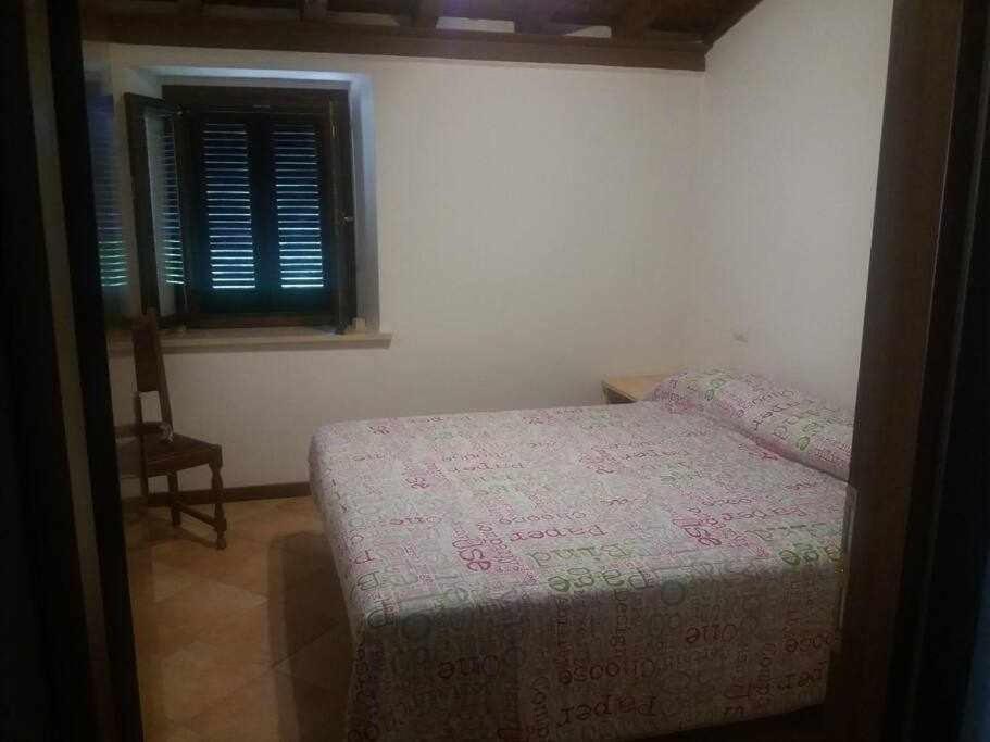 Ospitaci Appartamenti Giove Valtopina Ruang foto